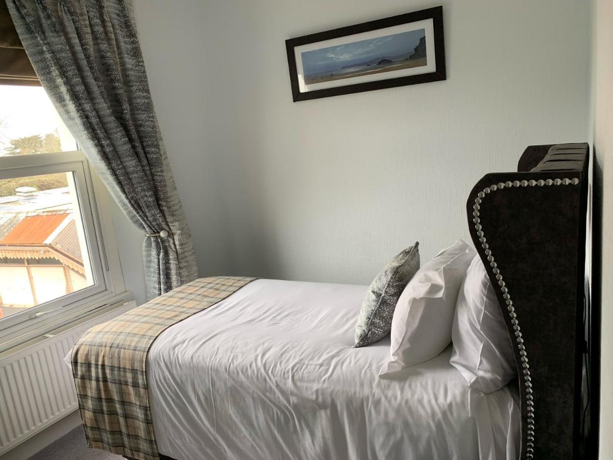 The Station Guest House Galmpton Luaran gambar