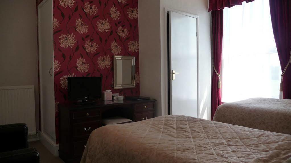 The Station Guest House Galmpton Luaran gambar